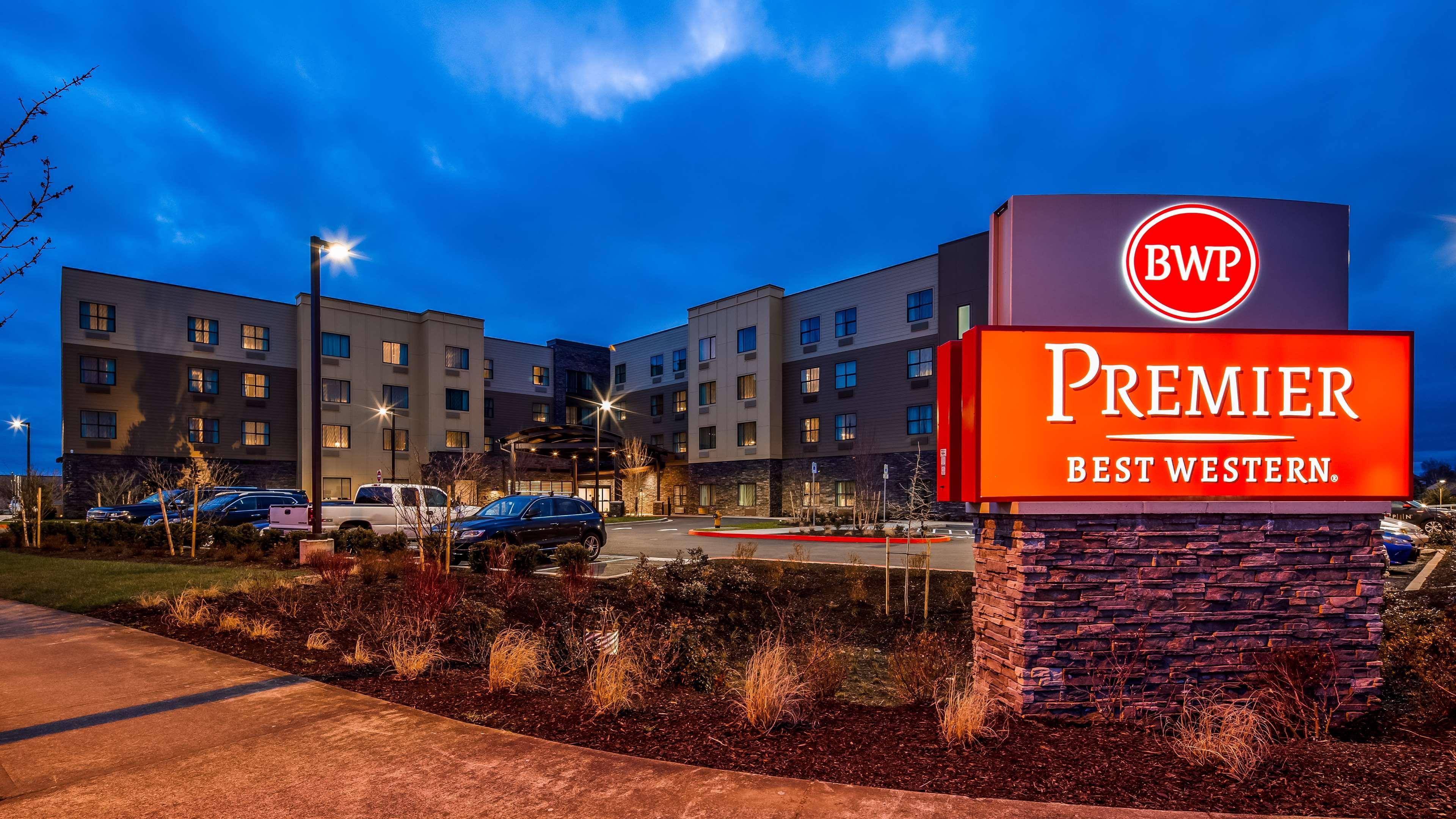 Best Western Premier Hotel At Fisher'S Landing Vancouver Eksteriør bilde