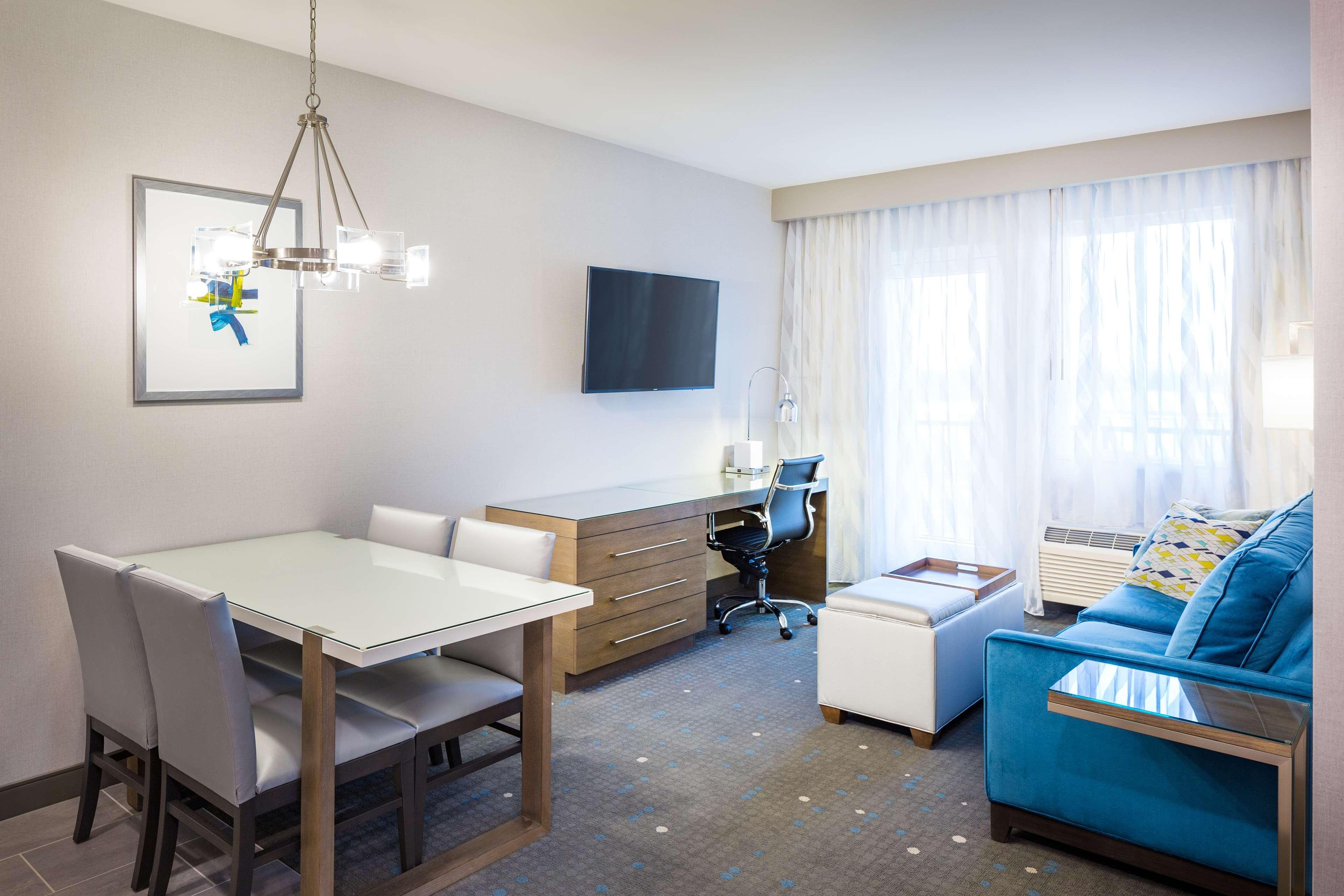 Best Western Premier Hotel At Fisher'S Landing Vancouver Eksteriør bilde