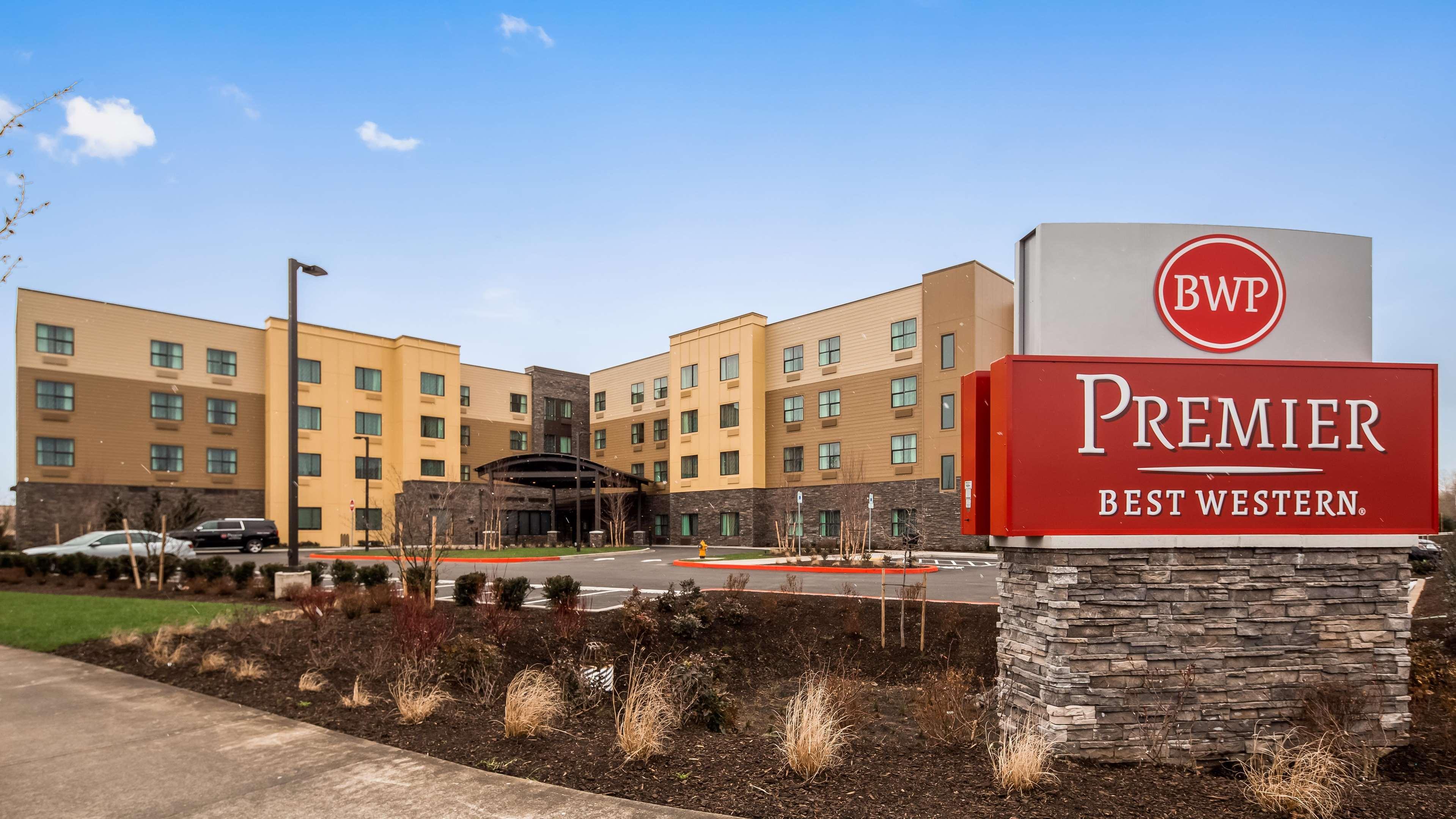 Best Western Premier Hotel At Fisher'S Landing Vancouver Eksteriør bilde